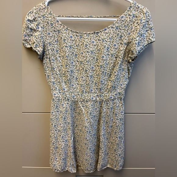 Forever 21 Blue Green A-line Mini Dress dainty floral Flutter Sleeves size Small - Picture 3 of 10